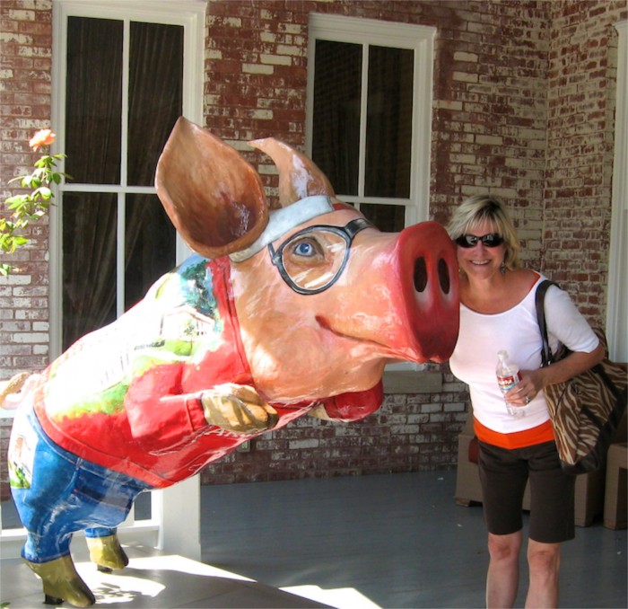 Wooooo Pig Sooie and the Arkansas Razorback photo by Kathy Miller
