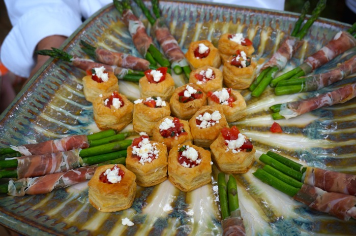 Bruschetta cups and Asparagus wrapped with prosciutto photo by Kathy Miller