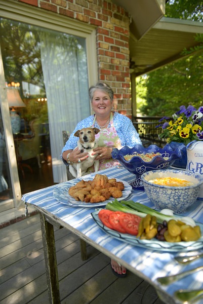 food 2014 Catfish Fry outside table with Joy and Dixie