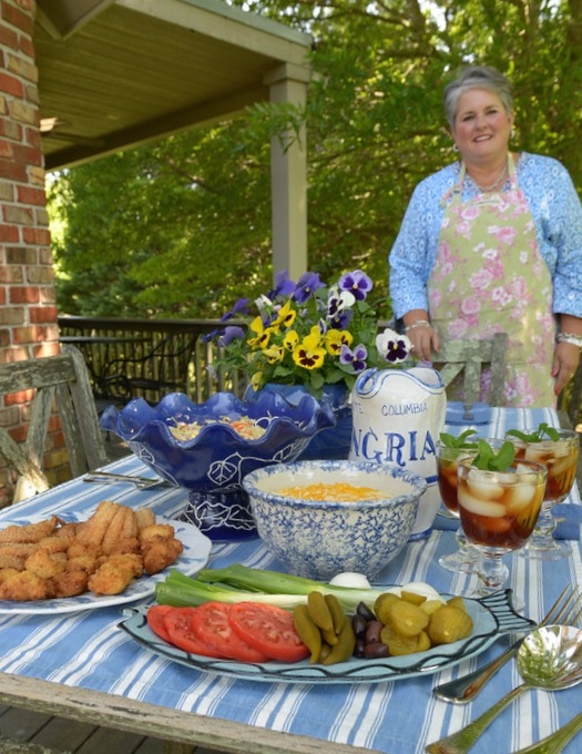 Joy McCabe's blue and white tablescape photo by Frank Cobb Photography