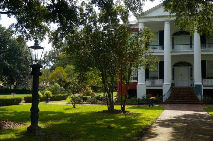 Rosalie Mansion, Natchez MS, photo by Kathy Miller