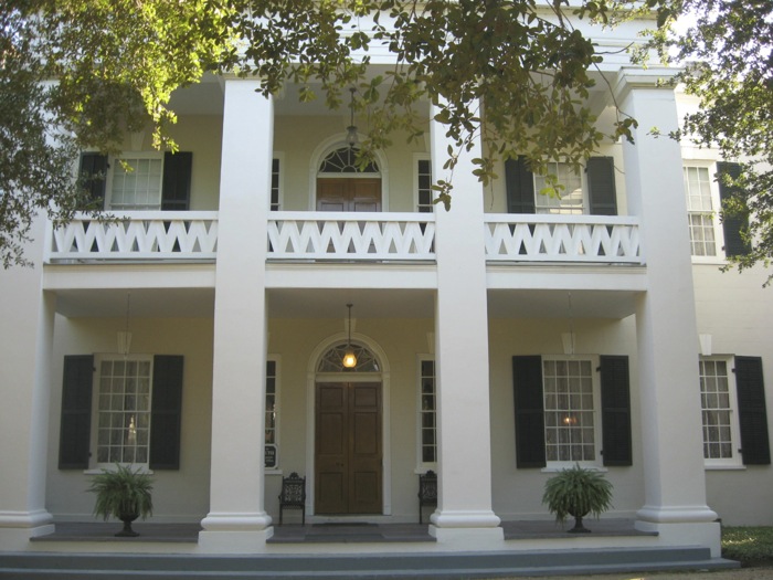 Monmouth Historic Inn, Natchez , Mississippi photo by Kathy Miller