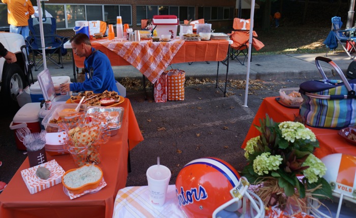 Tennessee Tailgate getting ready for Vol Walk photo by Kathy Miller