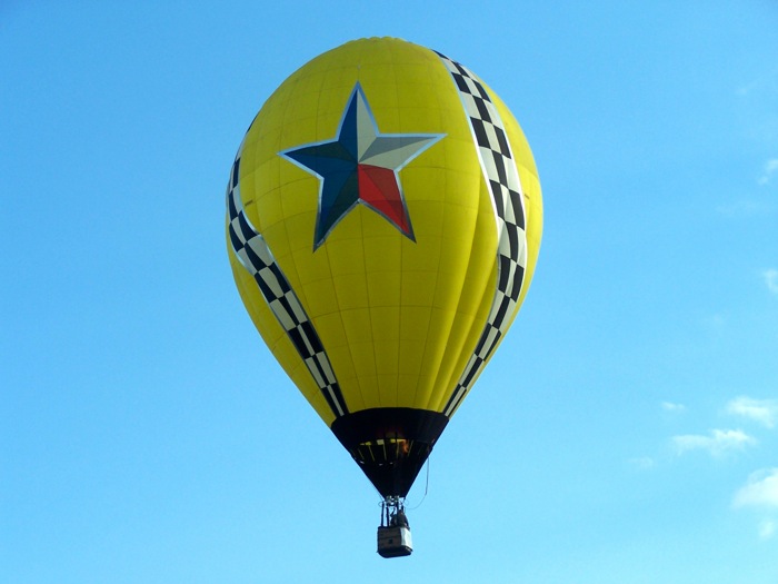 Great Mississippi Balloon Race photo by James Johnston