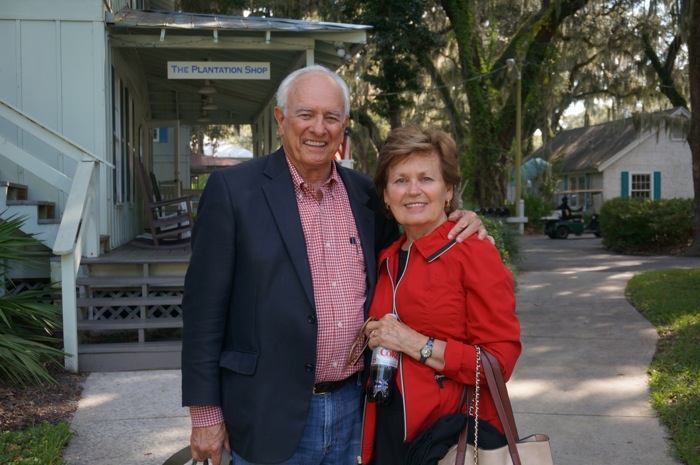 Loran and Myra Smith at book signing photo by Kathy Miller