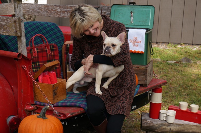 Vintage tailgate with Kathy and Ralph photo by Kathy Miller