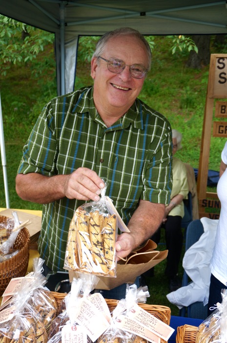 Biscotti at Dorset Farmers Market Vermont photo by Kathy Miller