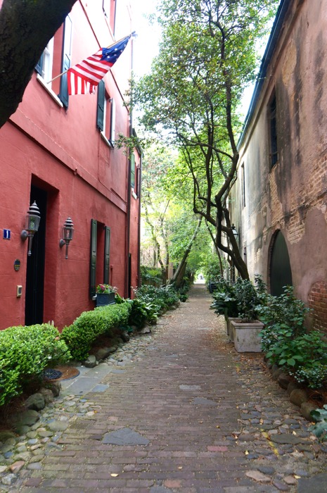 Philadelphia Alley in Chaleston, SC photo by Kathy Miller