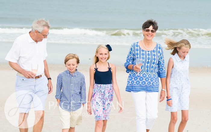 Steve and Sue Braddock with grandchildren, Kellis, Elise and Blair