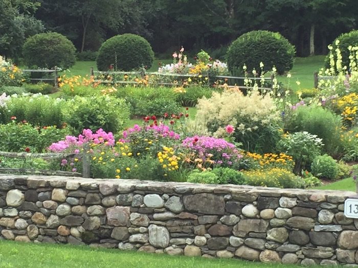 Garden on Dorset West Road photo by Kathy Miller