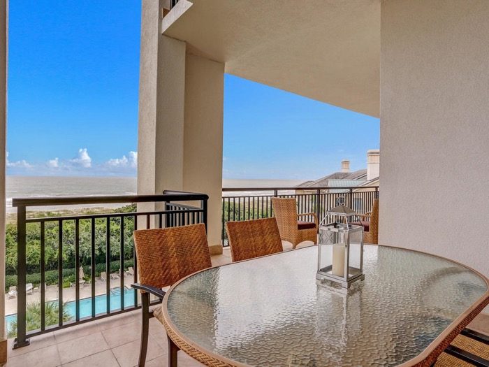 Dining Alcove Balcony Spyglass Villas