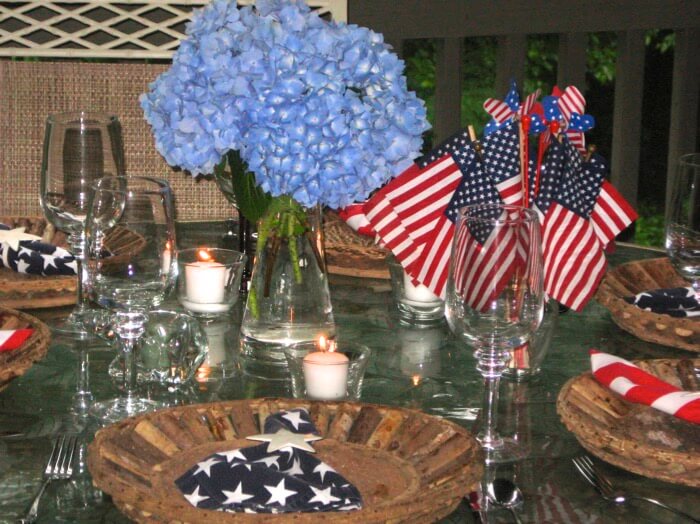 Memorial Day table setting photo by Kathy Miller