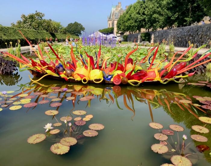 Fiori Boat 2018-Chihuly at Biltmore photo by Kathy Miller