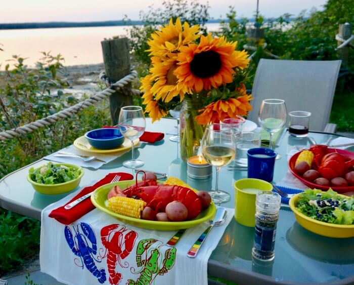 Maine Lobster Boil, Mermaid Cottage in Maine photo by Kathy Miller