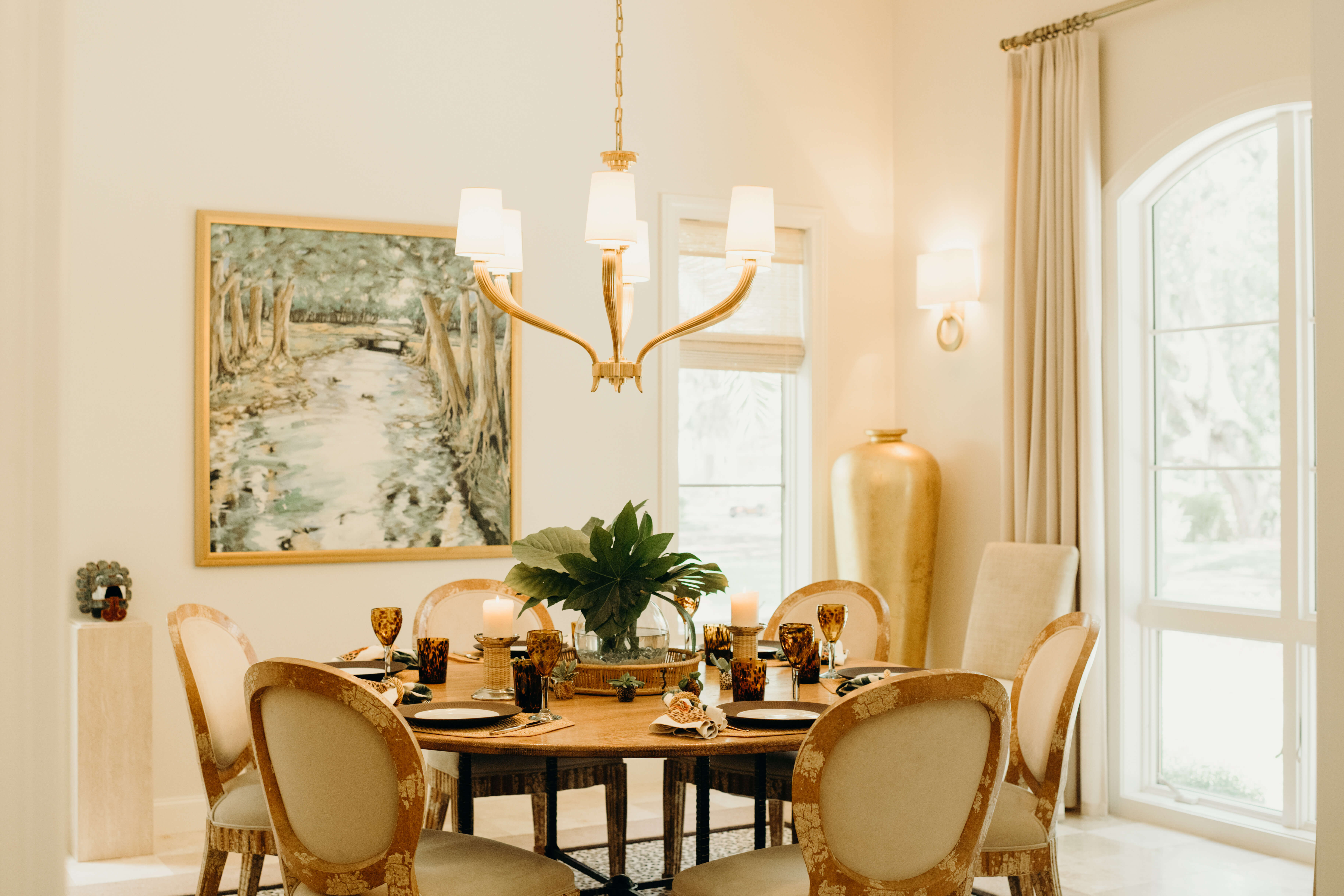 Fontaine dining room photo by Page Teahan