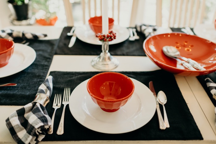 Lib Schuler's favorite red and black color tablesetting photo by Page Tehan