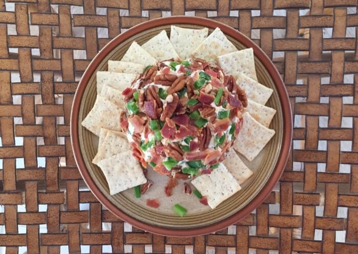 Bacon jalapeno cheese ball photo by Kathy Miller
