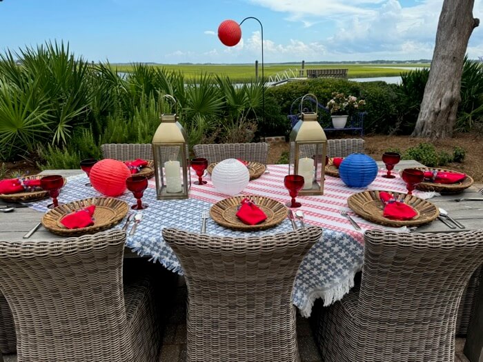 Memorial Day Table setting 